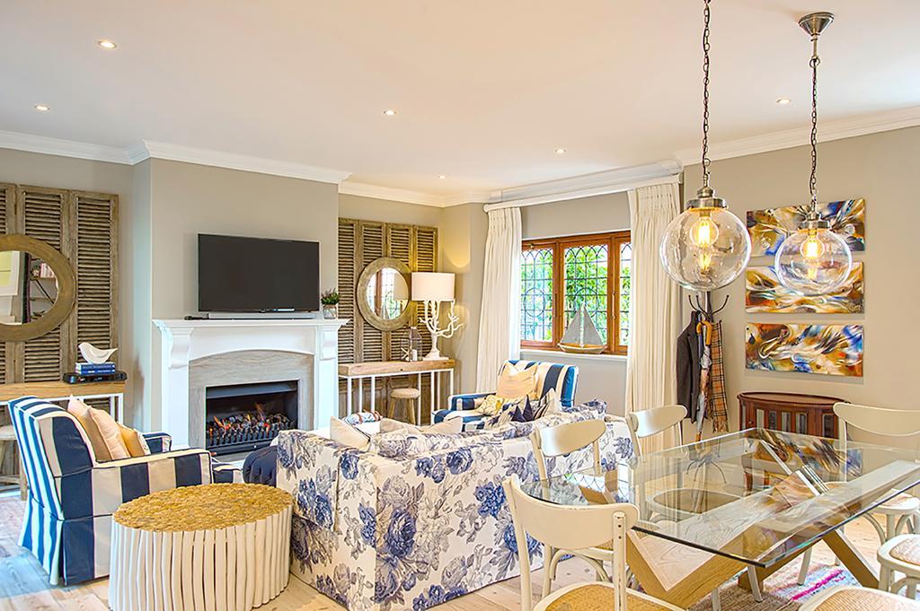 Villa Charming Coastal Townhouse At The Majestic Kalk Bay Esterno foto