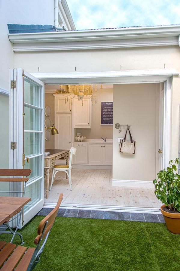 Villa Charming Coastal Townhouse At The Majestic Kalk Bay Esterno foto